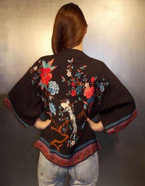 Mulan Jacket in Black $45.00 The Kimono Jacket fresh off the runway for Fall and Spring.